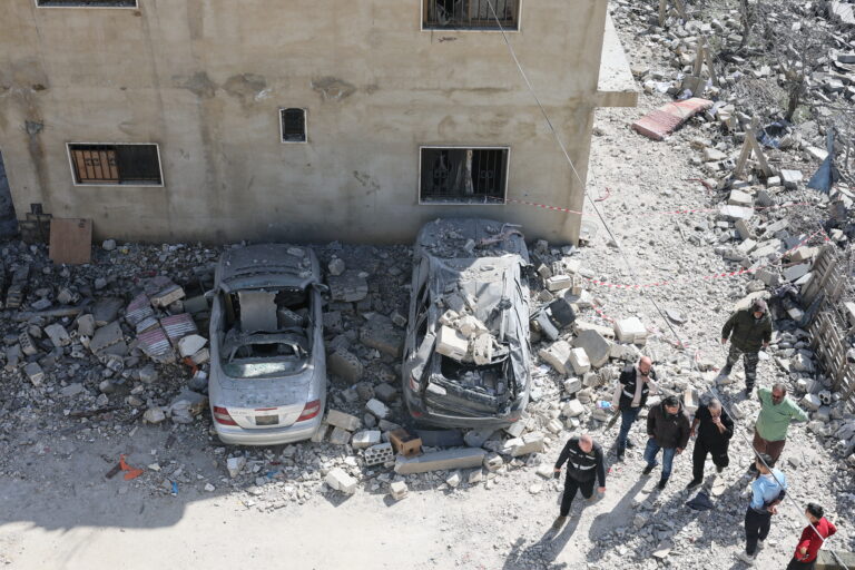 Bombardeo israelí en Líbano deja al menos 10 muertos y decenas de heridos