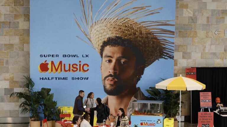 Bad Bunny en el Super Bowl 2026: ¿Dónde y cuándo ver el show de mediotiempo?