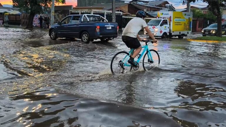 1.162 viviendas afectadas: Senapred actualiza balance tras lluvias en la Región Metropolitana