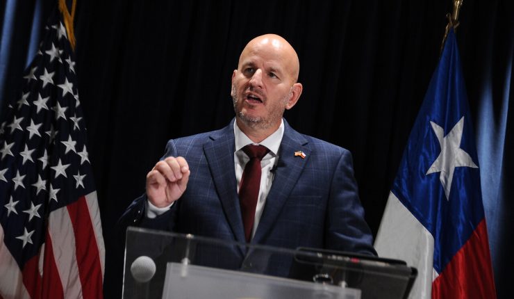 Fiscalía abre investigación por presunto hackeo a telecom chilenas tras alerta del embajador de EE.UU. por el cable chino