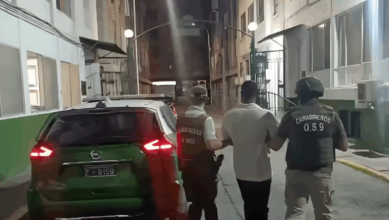 Formalizan a presuntos autores intelectuales por homicidio de empresario en Quinta Normal: Ex suegro fue detenido