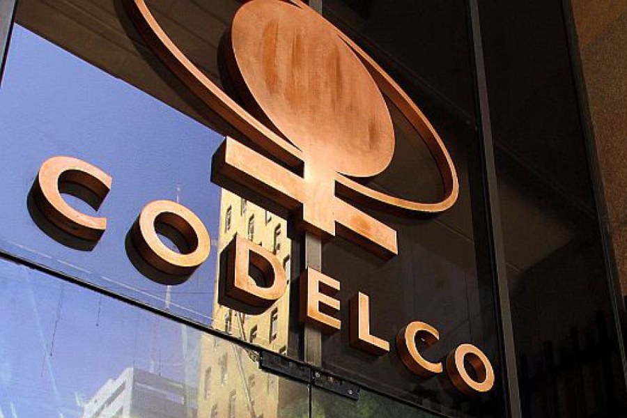 Expresidente de Codelco arremete contra iniciativa del Partido Republicano sobre privatización de la estatal: “Estamos lejos de la época de los Chicago Boys"