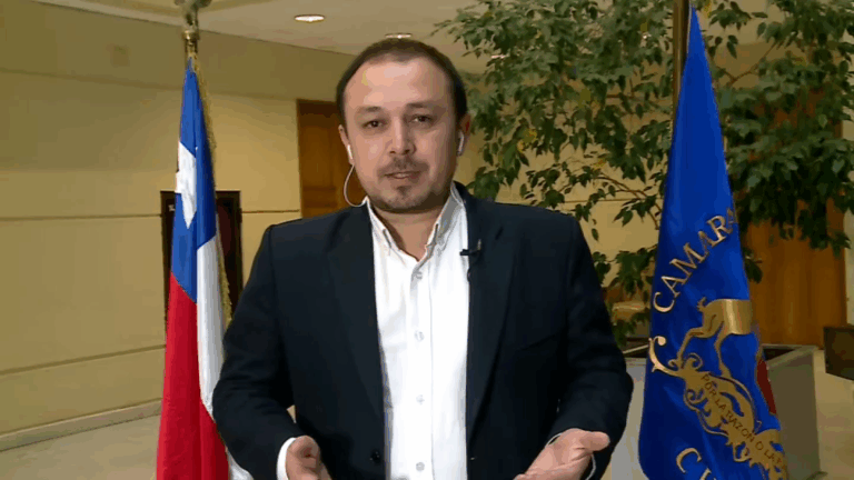 Tensión por cable submarino con China: Diputado Cuello (PC) pide declarar persona non grata al embajador de EE.UU.