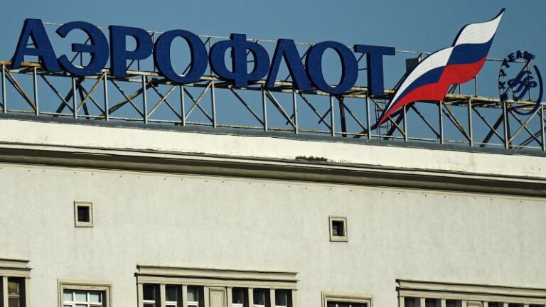 Rusia anunció una suspensión temporal de vuelos a Cuba y la evacuación de turistas por la crisis de combustible