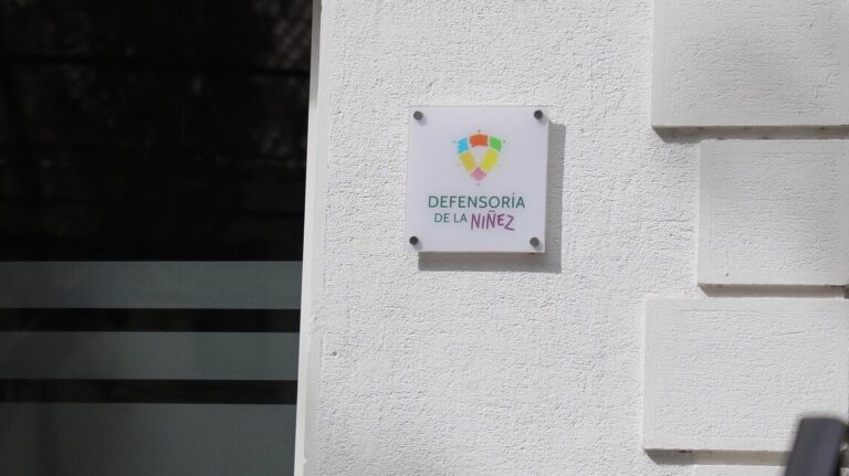 Defensoría de la Niñez presenta tres querellas por homicidios ocurridos contra una niña y dos adolescentes esta semana