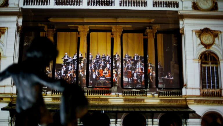Orquesta Filarmónica de Santiago ofrecerá concierto gratuito en la Plaza de Armas este domingo