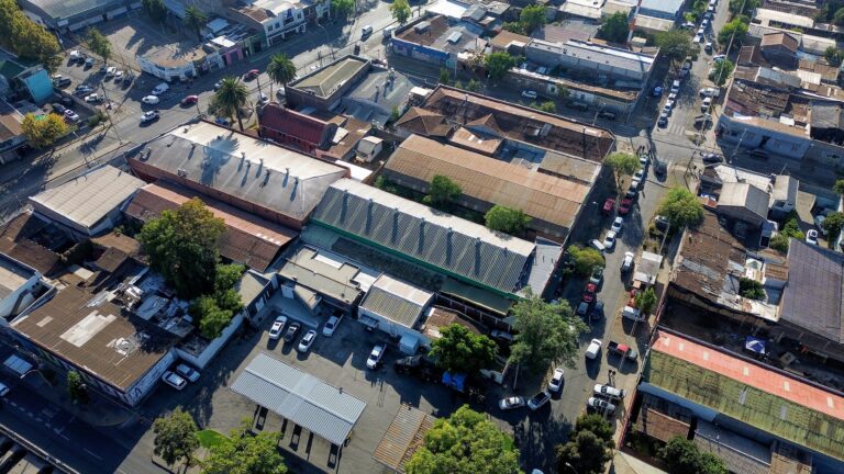 Previo a histórica alza, Distribuidoras de Combustibles reportan que “el consumo se multiplicó entre tres y cinco veces” y estiman que este jueves se normalice la situación