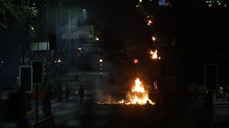Día del Joven Combatiente: Mujer volvía de concierto y fue baleada por manifestantes en San Bernardo