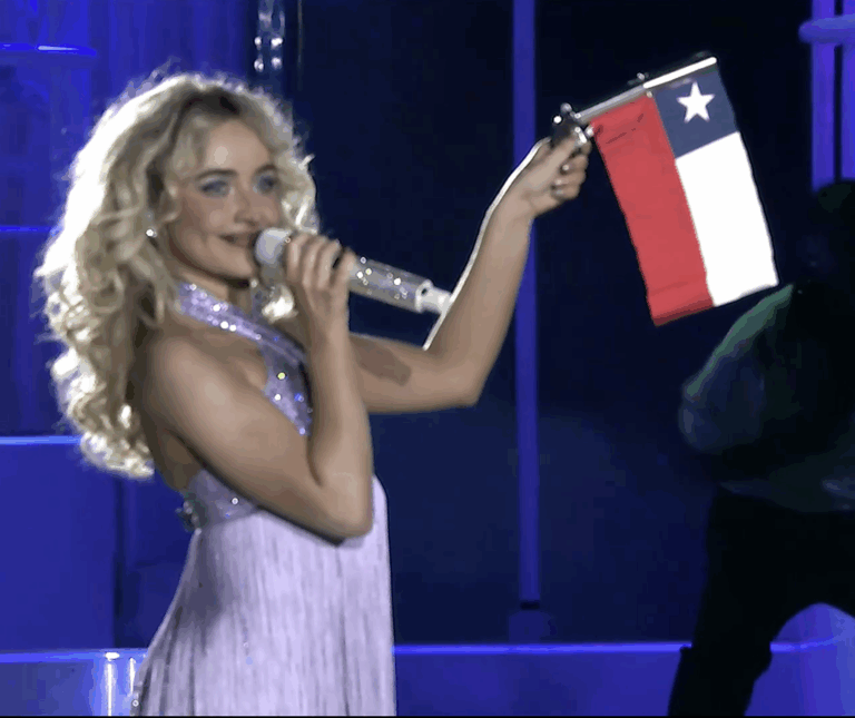 Sabrina Carpenter eligió a inesperada artista para “arrestarla” durante su éxito Juno en Lollapalooza Chile 2026