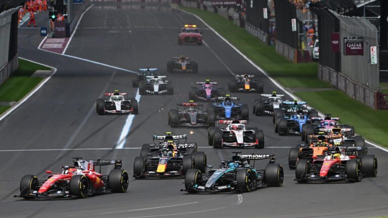 Mercedes y Ferrari animaron una gran carrera en el regreso de la Fórmula 1