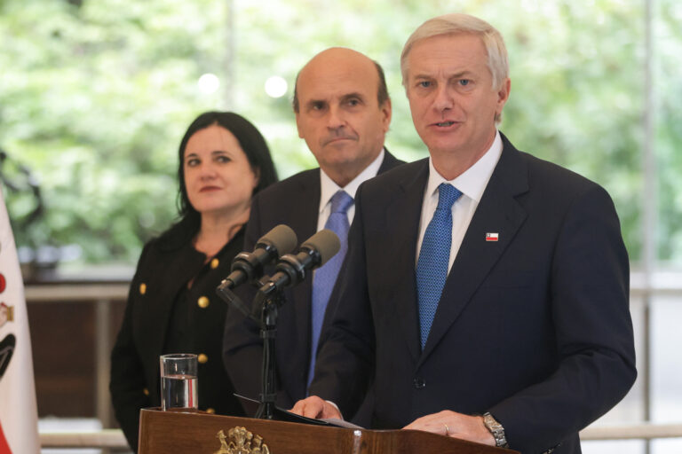 Venezuela ve “imposible” hablar de relaciones con Chile por declaraciones del presidente Kast: “Le habla a un público extremista”