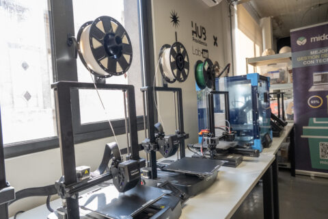 Providencia abre el primer laboratorio municipal gratuito de impresión 3D: ¿Cómo acceder?