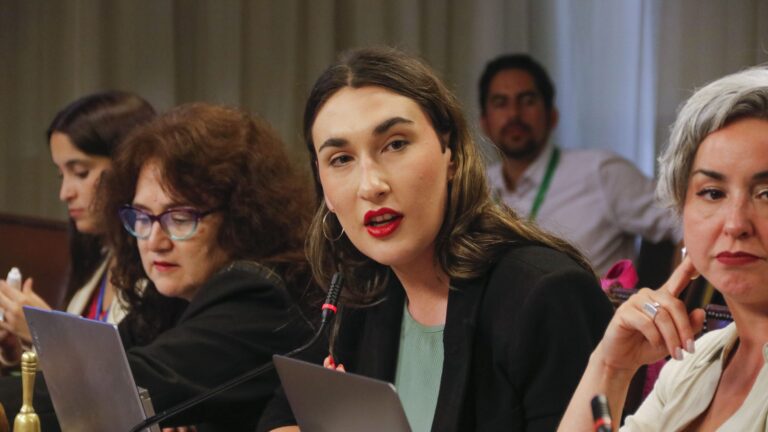 Oposición evalúa acudir al Tribunal Constitucional tras aprobación de Escuelas Protegidas en la Cámara