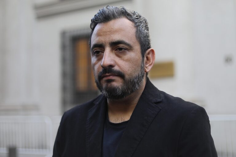 Formalizan a principal imputado por agresión al alcalde Christopher White: Quedó con arresto domiciliario