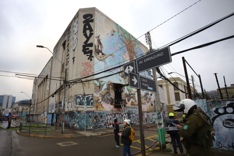 Valparaíso: PDI detiene a presunto responsable del incendio en el ex Teatro Pacífico