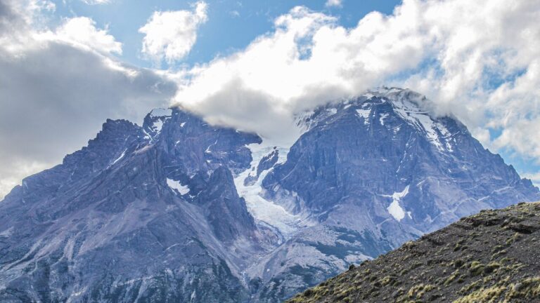 Fin de semana largo: Conaf llama a turistas y visitantes a actuar con responsabilidad en áreas protegidas