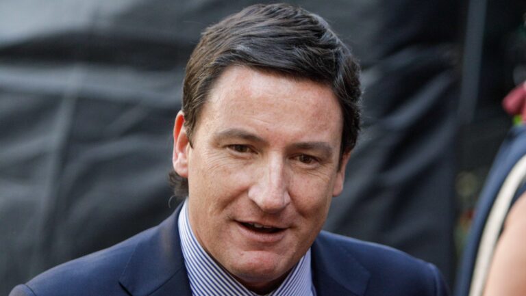 Squella responde al rector de la UACh tras disculpas: “Es positivo”, pero afirma que esta “dinámica es propia del gobierno anterior”