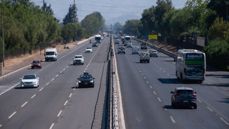 Fin de semana largo: ¿Cuándo y en qué horarios será el peaje a luca y la tarifa rebajada?