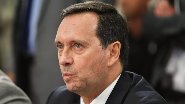 Eduardo Cerna aclara la salida de Consuelo Peña: 