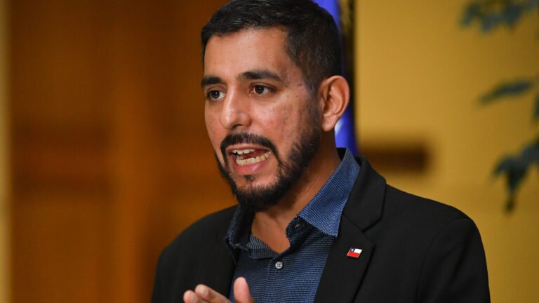 Diputado Brito (FA) anticipa rechazo a la idea de legislar el proyecto de Reconstrucción y advierte: 