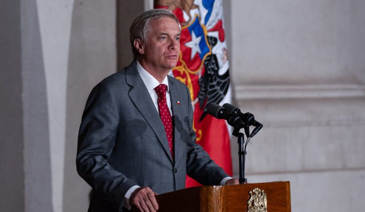 Cadem revela división por Plan de Reconstrucción: 49% a favor, 46% en contra y mayoría cree que medidas deben discutirse por separado