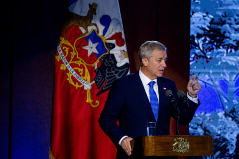 Cadem: Presidente Kast alcanza su mayor desaprobación desde el inicio de su mandato y caen expectativas en inmigración y crecimiento económico