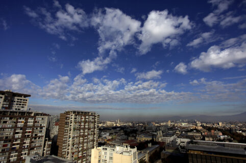 Vuelve el calor: Máximas podrían llegar hasta los 25 °C en la zona centro |  CNN Tiempo