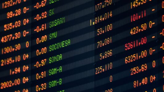 IPSA avanza levemente y cierra en 11.000 puntos en una sesión marcada por el Índice de Precios del Productor de EE.UU.