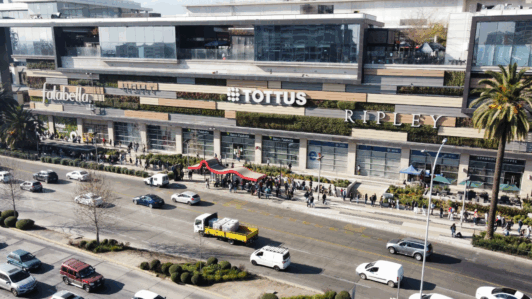 Grupo Falabella impulsa salto a México: Mallplaza explora compra de malls ya operativos