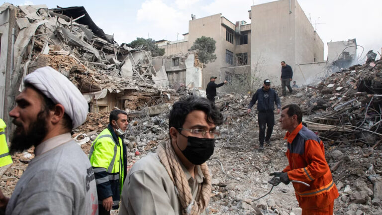 Más de 3.300 muertos en Irán desde el inicio de los ataques de EE.UU. e Israel, según informe forense oficial