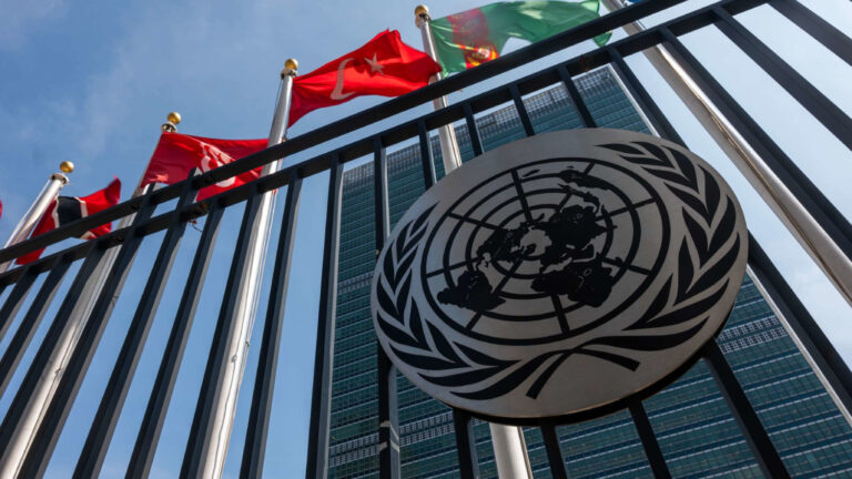 ONU advierte a Trump que atacar infraestructuras civiles en Irán viola el derecho internacional