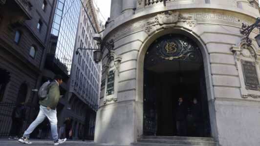 SQM impulsa los resultados del IPSA en el primer trimestre, pero analistas advierten que el resto de las empresas no muestra crecimiento