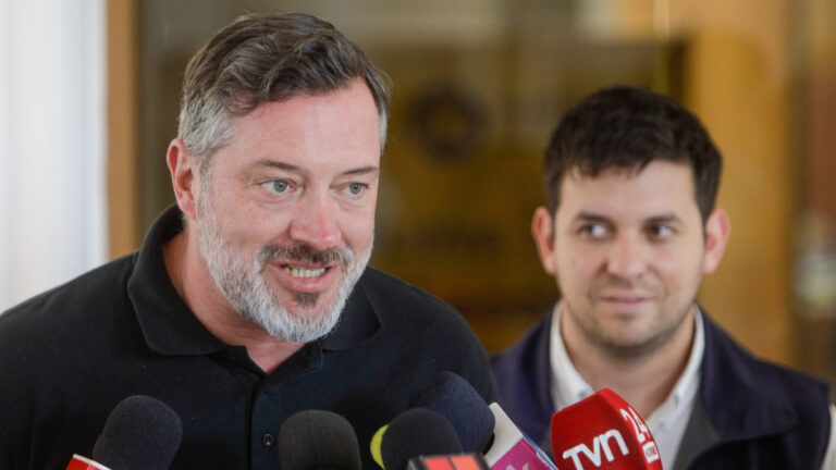 Sichel critica los oficios de Hacienda y propone eliminar ministerios: “Sobran asesores, falta gente haciendo la pega en las calles”