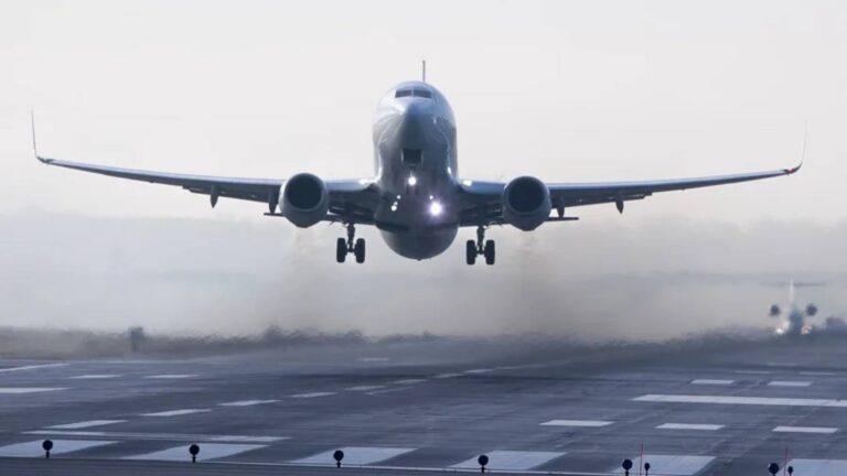 Venezuela recibe a 263 repatriados desde Arizona en vuelo número 136 del acuerdo migratorio con EE.UU.