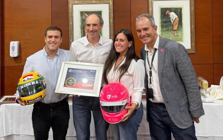 Blue Express arrasa en los eCommerce Awards y consolida su  liderazgo en la última milla con foco en lockers inteligentes