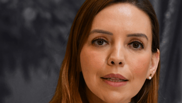 Camila Flores rompe el silencio por investigación en su contra: 