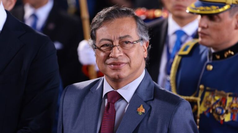 Gustavo Petro anuncia demanda contra Daniel Noboa tras dichos sobre supuestos nexos con narcotraficante