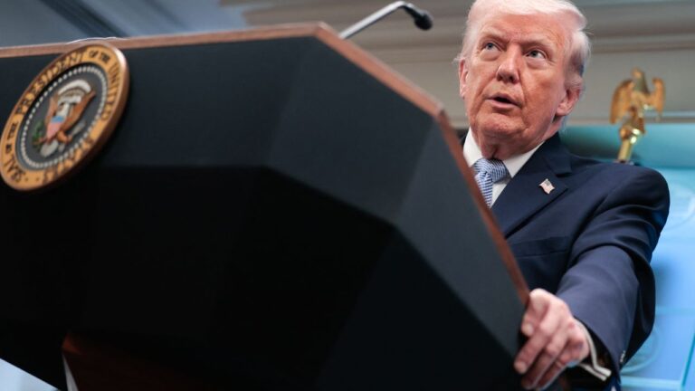 Qué hay que saber sobre la amenaza de Trump de bombardear Irán y por qué podría ser un crimen de guerra