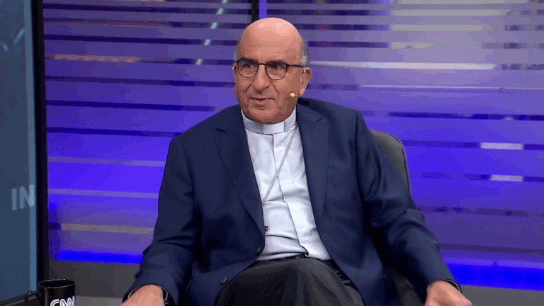 Cardenal Chomali tras ataque a ministra: Advierte “mucha rabia” en jóvenes y cuestiona rol de universidades