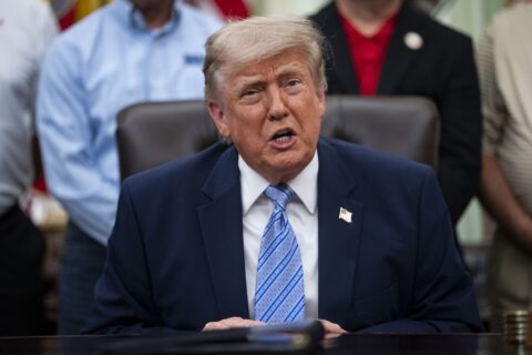 Donald Trump condiciona un acuerdo con Irán a que aliados árabes normalicen sus relaciones con Israel