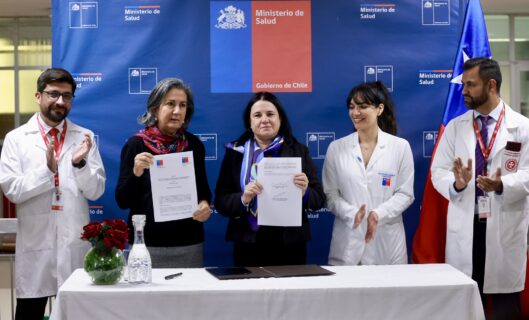 Ministerios de Salud y Seguridad firman convenio que agiliza procedimientos policiales en servicios de urgencia: ¿En qué consiste?