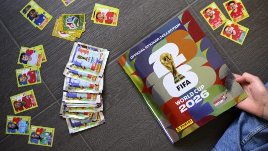 Tras reclamos de consumidores: Sernac oficia a Panini por incumplimientos en la preventa de álbumes del Mundial 2026