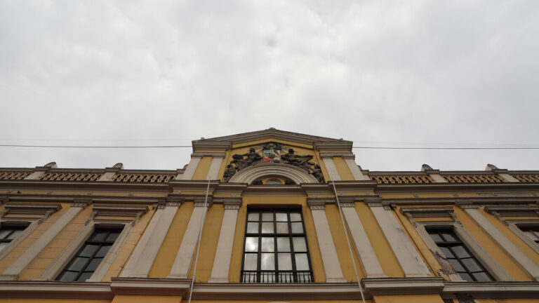 Hoy comienza la votación para elegir al próximo rector o rectora de la Universidad de Chile: ¿Quiénes son los candidatos?