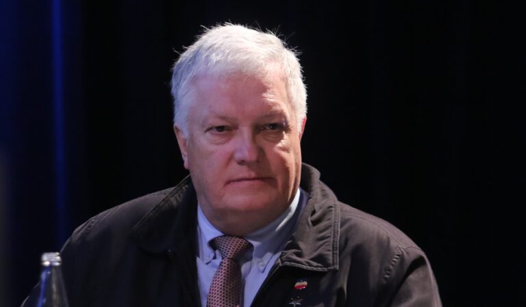 Senador Kusanovic acusa 