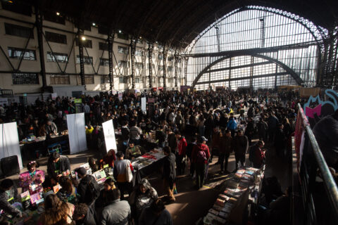 La Furia del Libro 2026: Revisa la programación completa del festival literario gratuito en Santiago