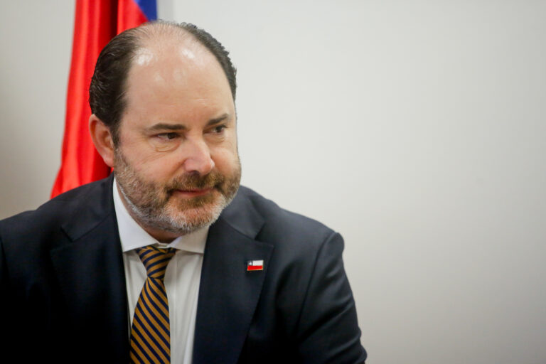Ministro del Trabajo anuncia Mesa Técnica de Empleo para enfrentar la “emergencia laboral”: Convocará a sindicatos, pymes y empresas