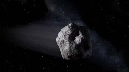 Asteroide del tamaño de un autobús escolar pasará a un cuarto de la distancia entre la Tierra y la Luna de nuestra superficie