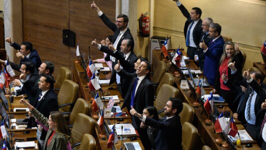 Cámara de Diputados aprueba invariabilidad tributaria por 25 años para inversiones mayores US$ 50 millones
