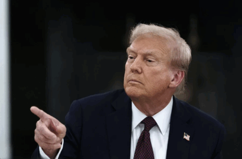 Donald Trump firma decreto que endurece sanciones de Estados Unidos contra Cuba