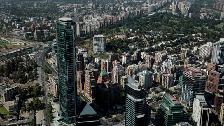 Cartera de inversión en Chile salta 32% en un trimestre y alcanza US$ 87.702 millones para el período 2026-2030, impulsada por la minería